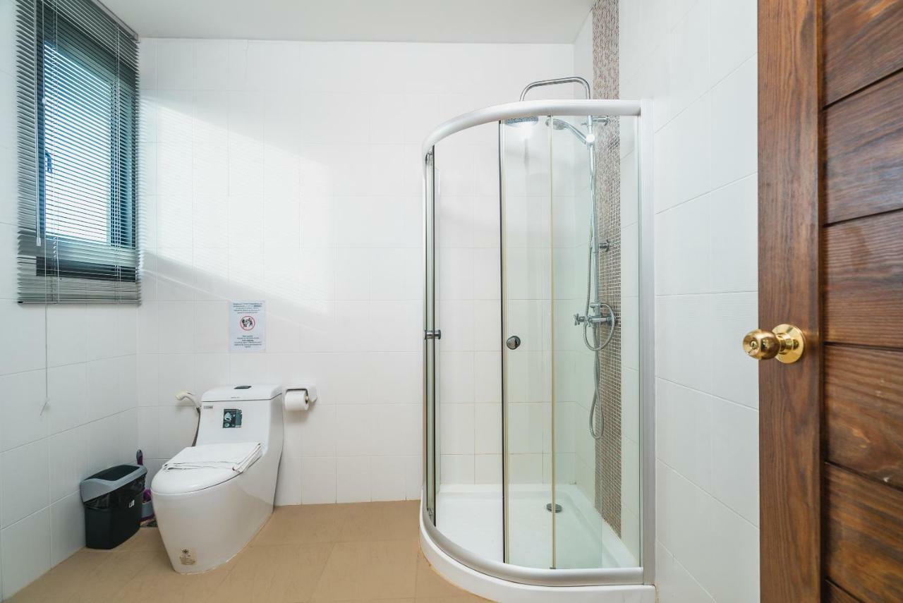 Ap West By Lofty Villa Pantai Kamala Luaran gambar